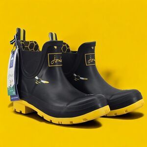 New Joules Rain Boots Wellibob Black Honey Bee Size US: 5‎ UK: 3